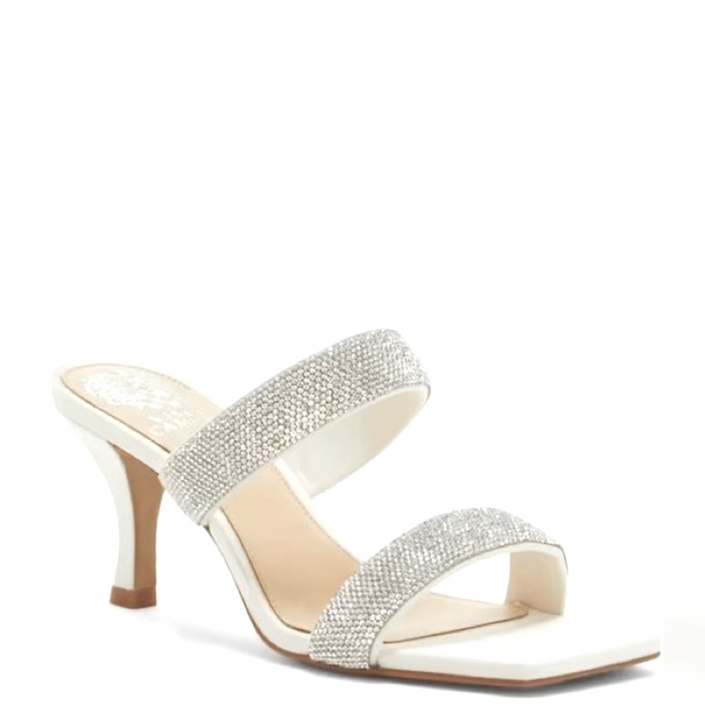Vince Camuto Aslee white swan slip on Sandal with rhinestones 💎